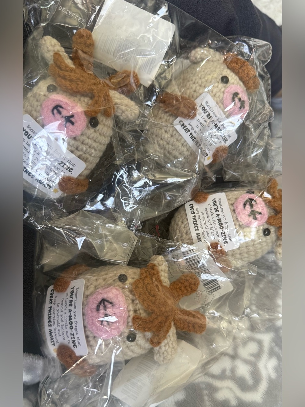 Knit mini cows